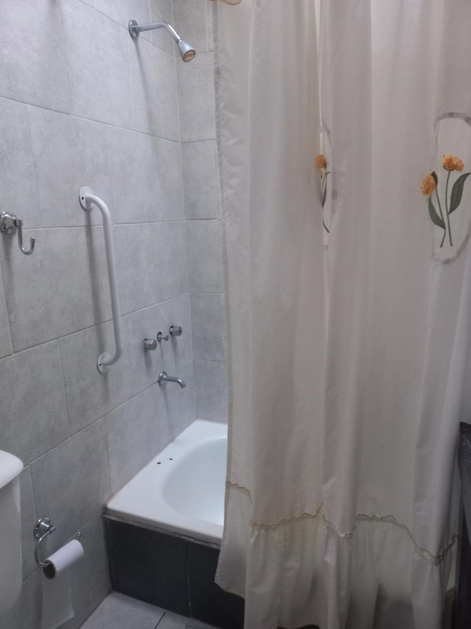 La Biblioteca Apartment โอลาวาเรีย ห้อง รูปภาพ